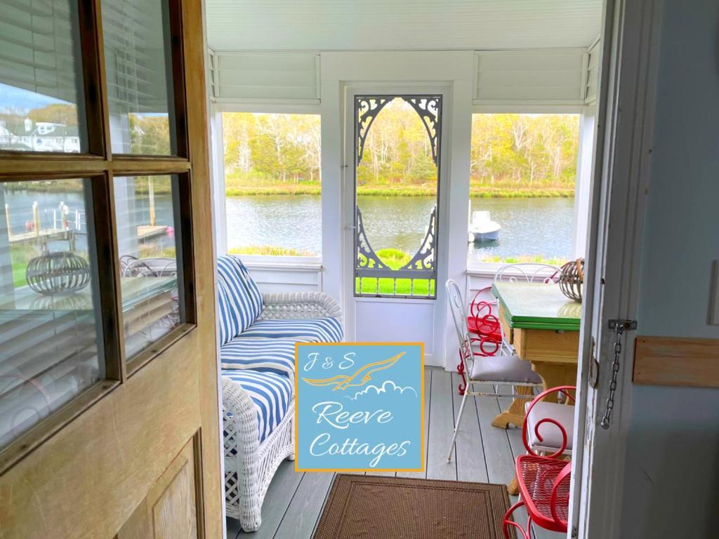 Premier Waterfront Cottage 2 Riverhead Exterior foto
